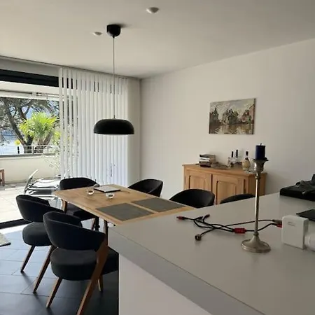 Apartment Fronte